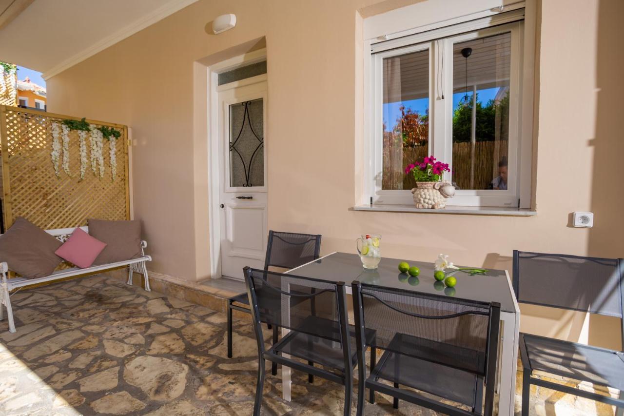 Ilios Apartment